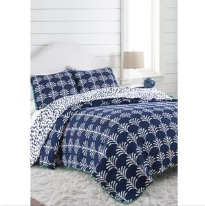 crown \u0026 ivy Bedding for Home - Poshmark